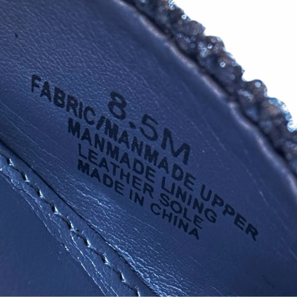 Gianni Bini Kahleaa Pumps Silver Rhinestone Slingback Stiletto Heels Size 8.5 - Picture 4 of 9